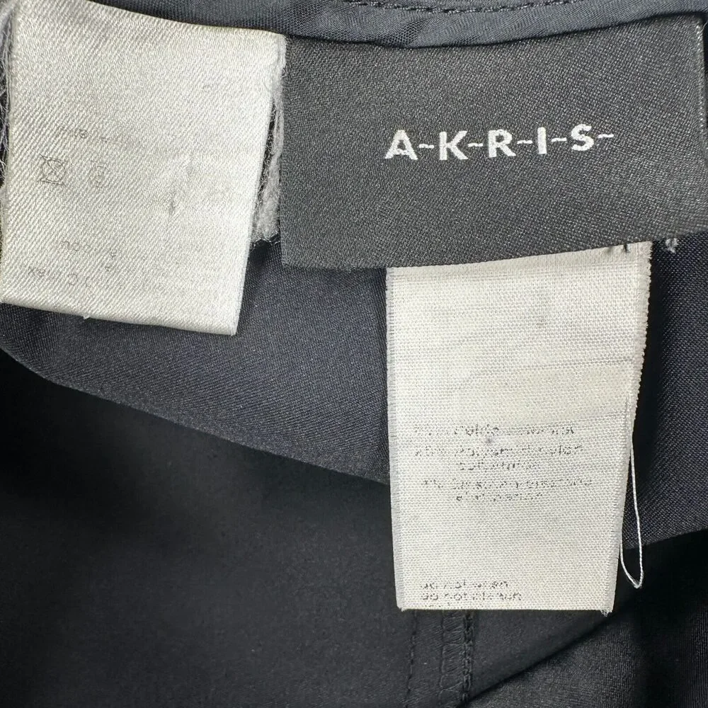 Akris Dress Pants Women's 8 Black Silk Pleated Straight Leg Side Closure‎ Zipper